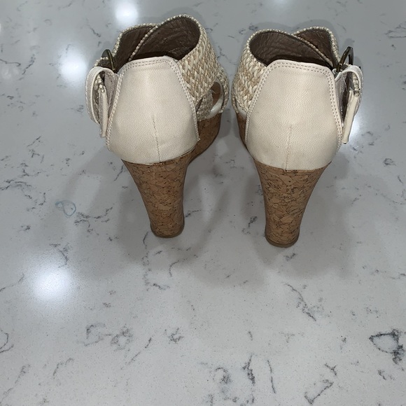 BKE Wedges - Picture 3 of 5